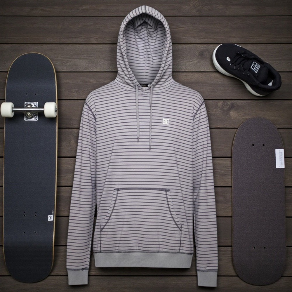 DC‎ Shoes Striped Hoodie Mens Medium Gray Purple Hooded Pullover Sweatshirt